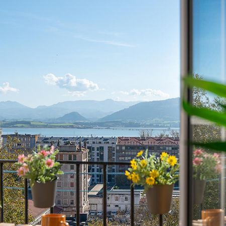 Apartamento En El Corazon De La Ciudad Junto A Las Estaciones Santander Exteriör bild